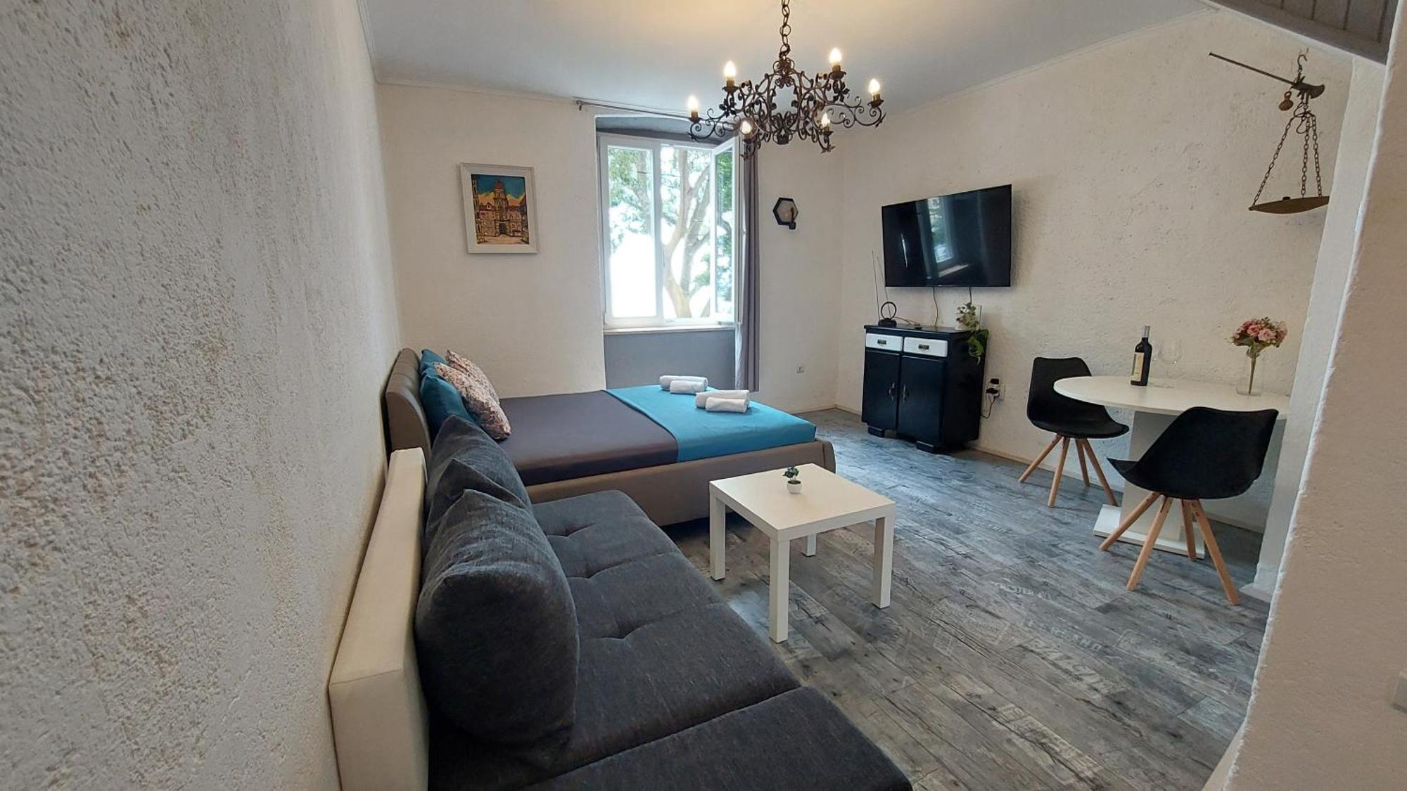 Apartments Lena Rijeka Exterior photo